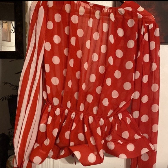 The Sang - Picture 3 of 5